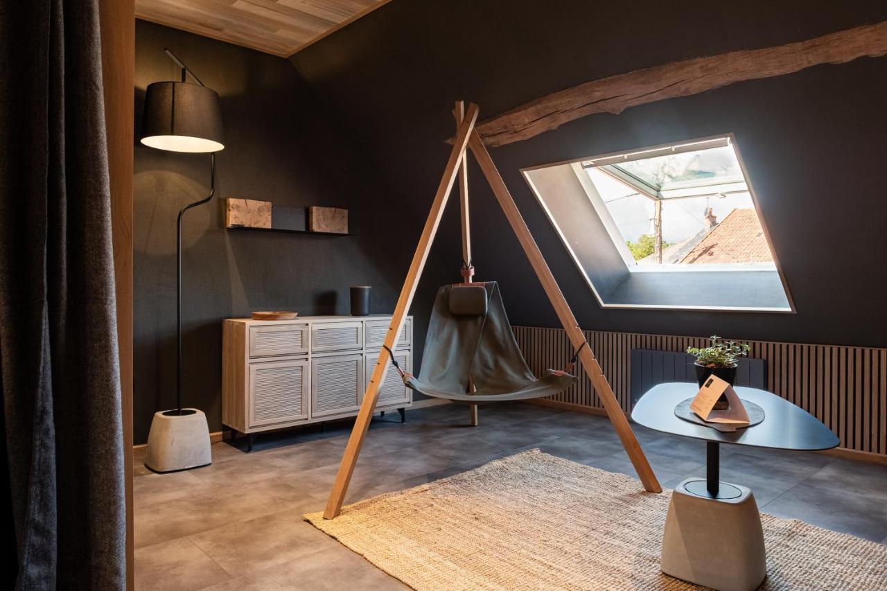 Le Studio Des Pres Verts Suite Design Avec Jacuzzi Privatif Jouey Экстерьер фото